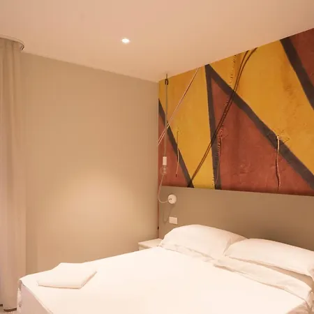 Porto Canale B & B-3
